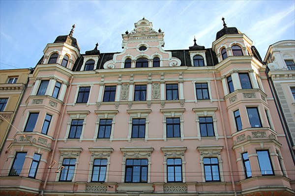 389-Улица Элизабетес